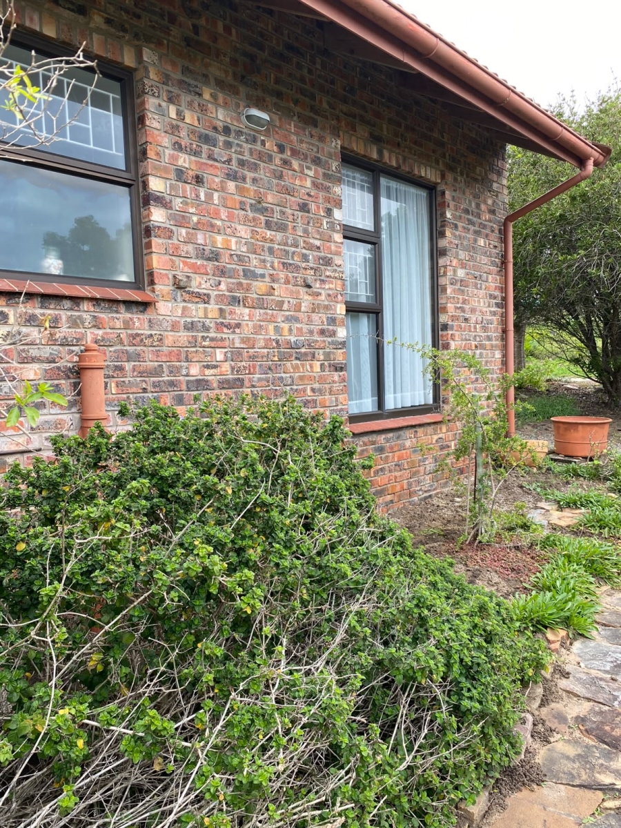 3 Bedroom Property for Sale in Seafield Eastern Cape